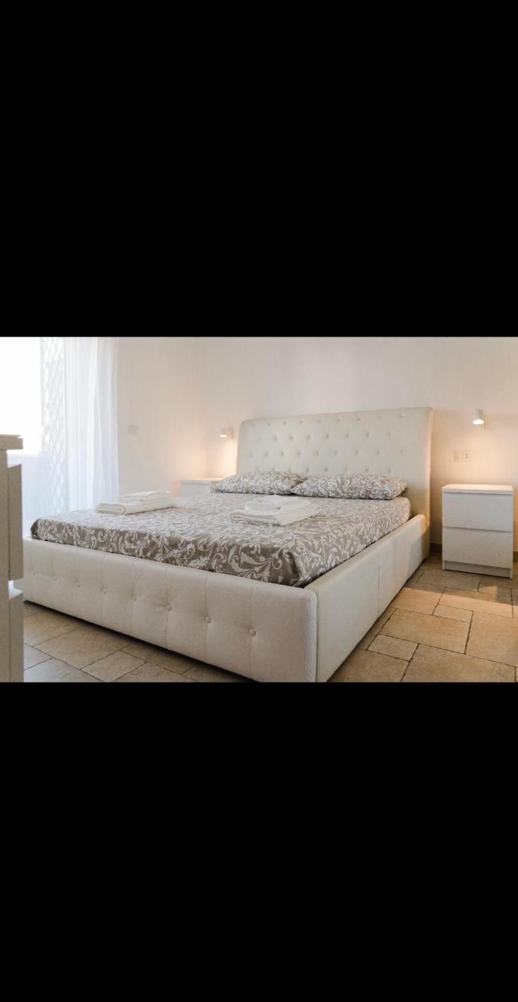 Pau Suite Home Fiumicino Buitenkant foto