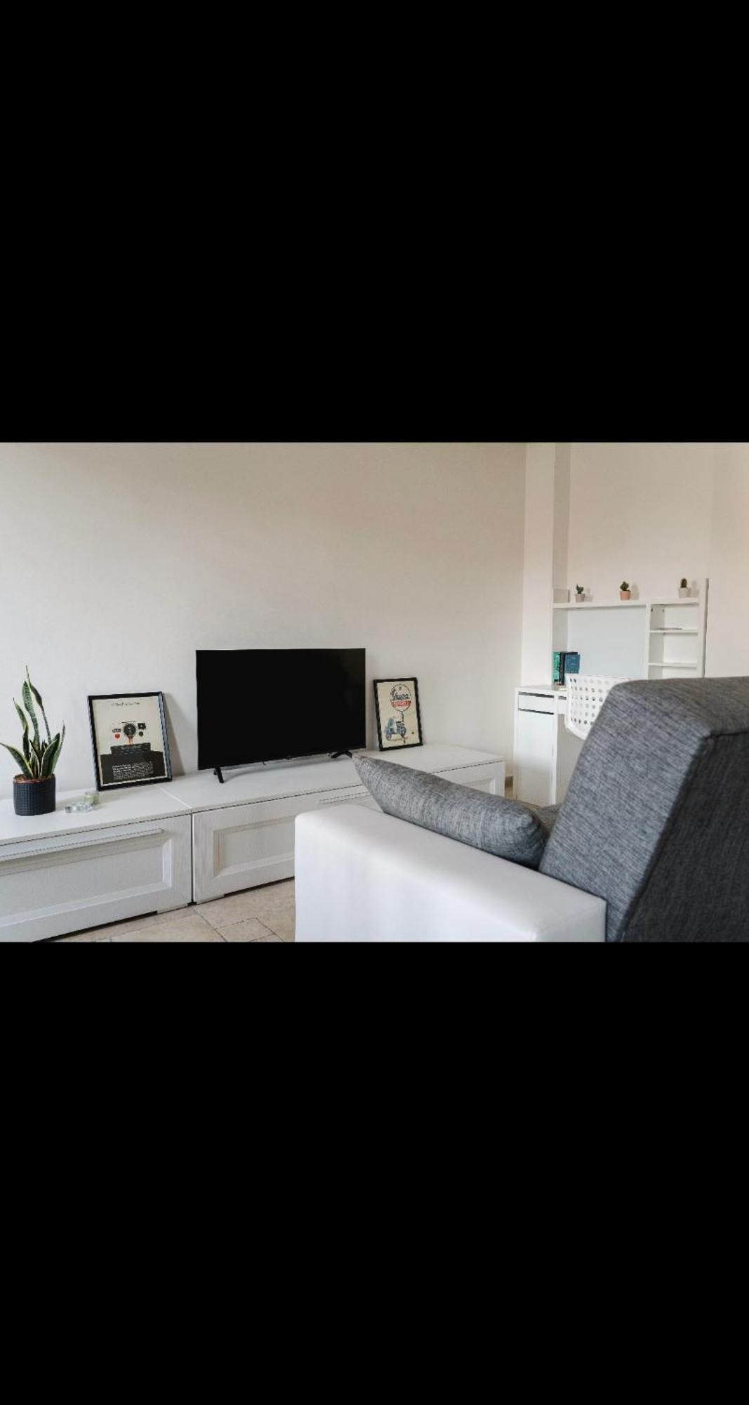 Pau Suite Home Fiumicino Buitenkant foto