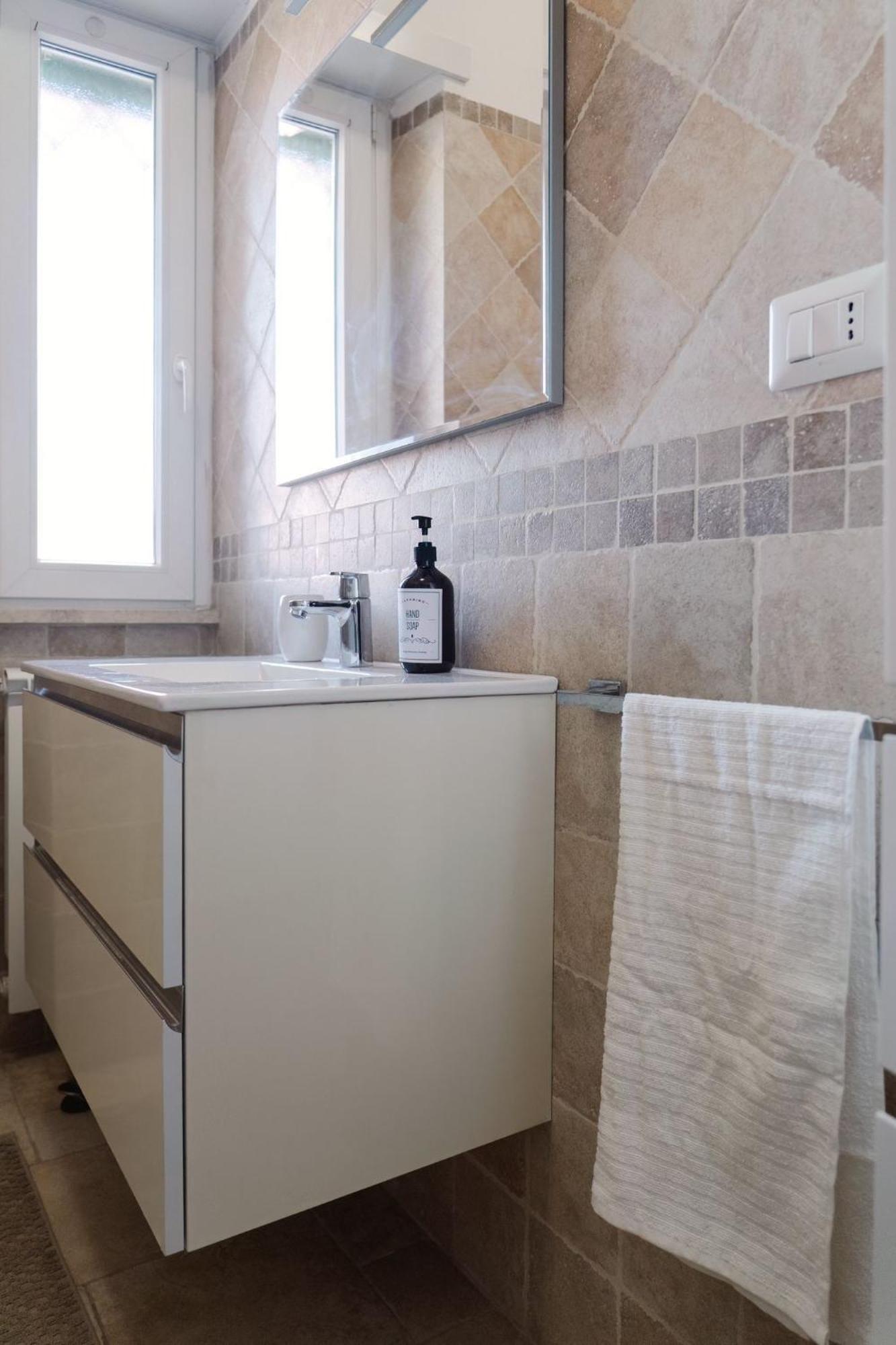 Pau Suite Home Fiumicino Buitenkant foto